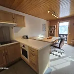 Apartament Dahlia 9 *